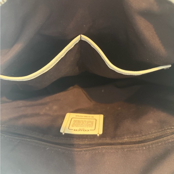 Coach Ava tote and matching wallet - Picture 9 of 17